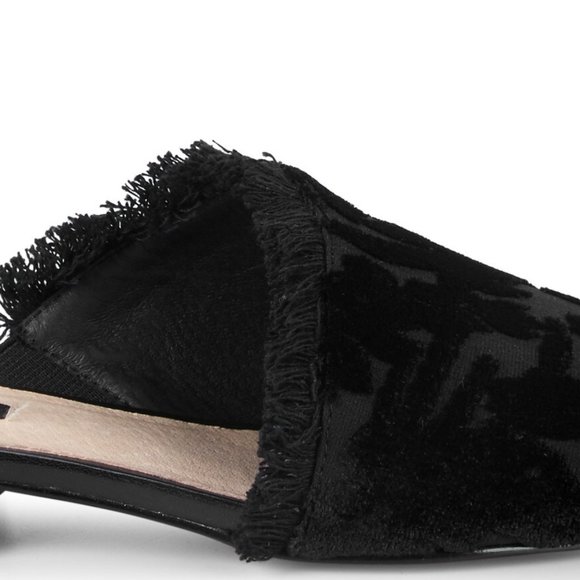 NEW AVA & AIDEN Women Bailey Burnished Velvet Fringe Trim Asymmetric Mule Slip - Picture 4 of 7